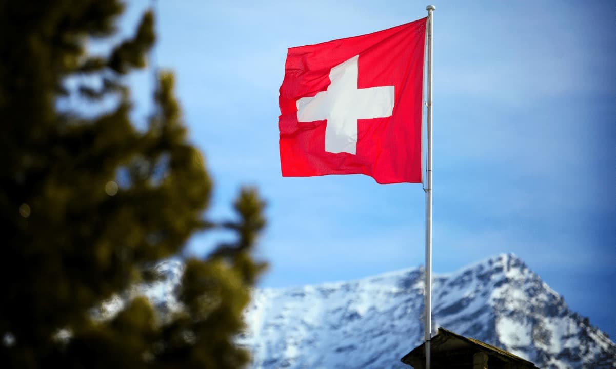 UBS and Major Swiss Banks to Test Swiss Franc Stablecoin