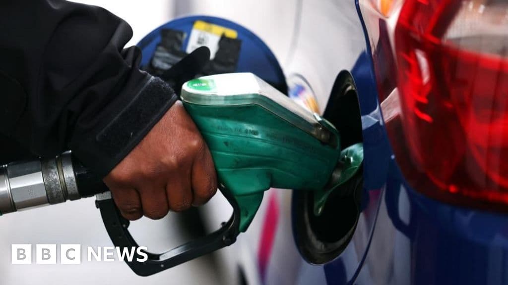 Starmer's cost-of-living adviser calls for fuel duty cut extension