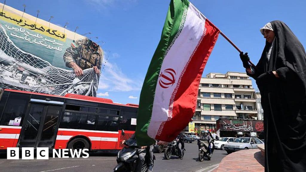 Trump's Strait of Hormuz blockade threat raises risks and leaves predicaments unchanged