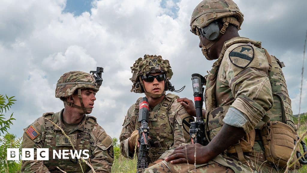 US plans to automatically register men for military draft eligibility