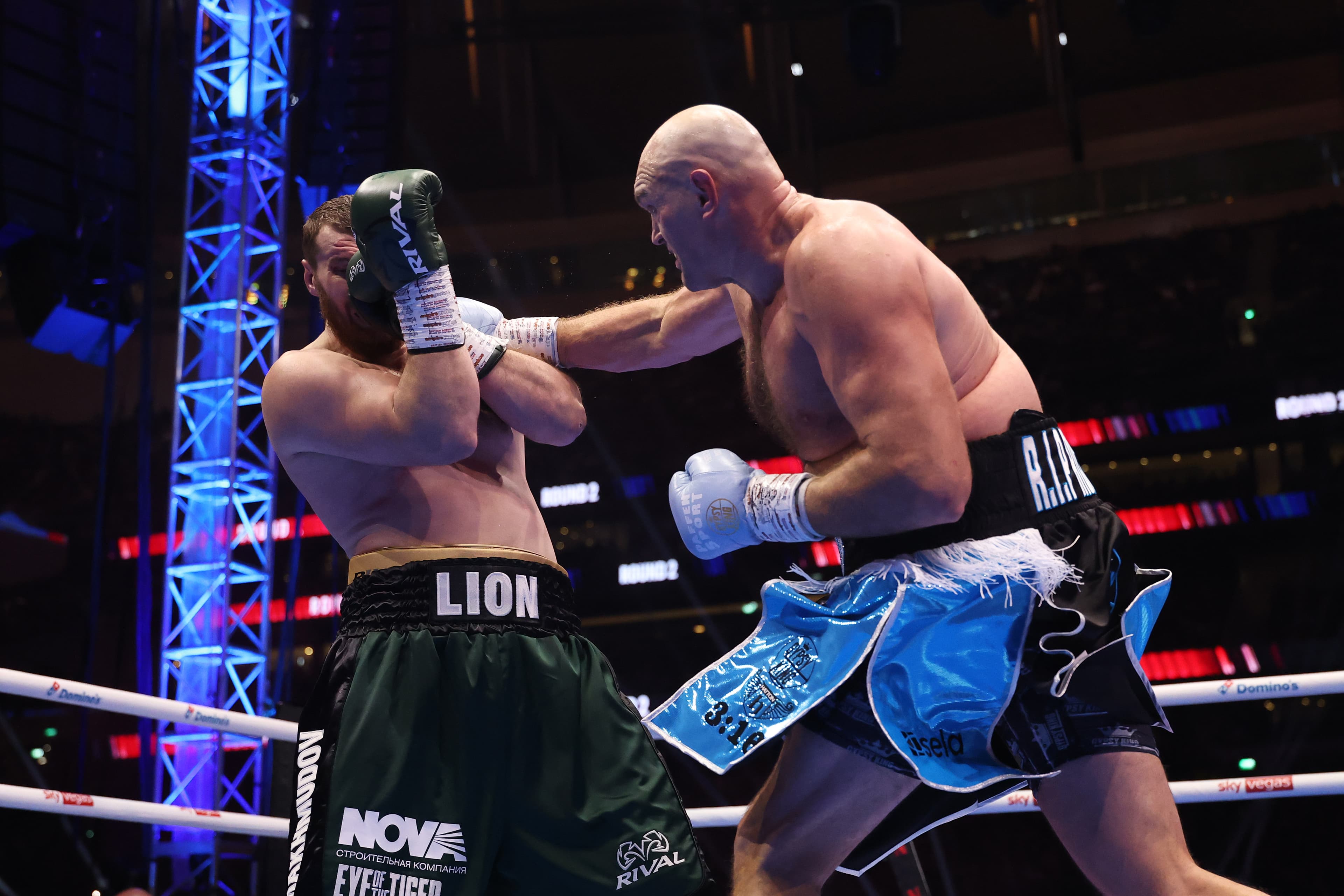 Tyson Fury and Arslanbeck Makhmudov in boxing main event