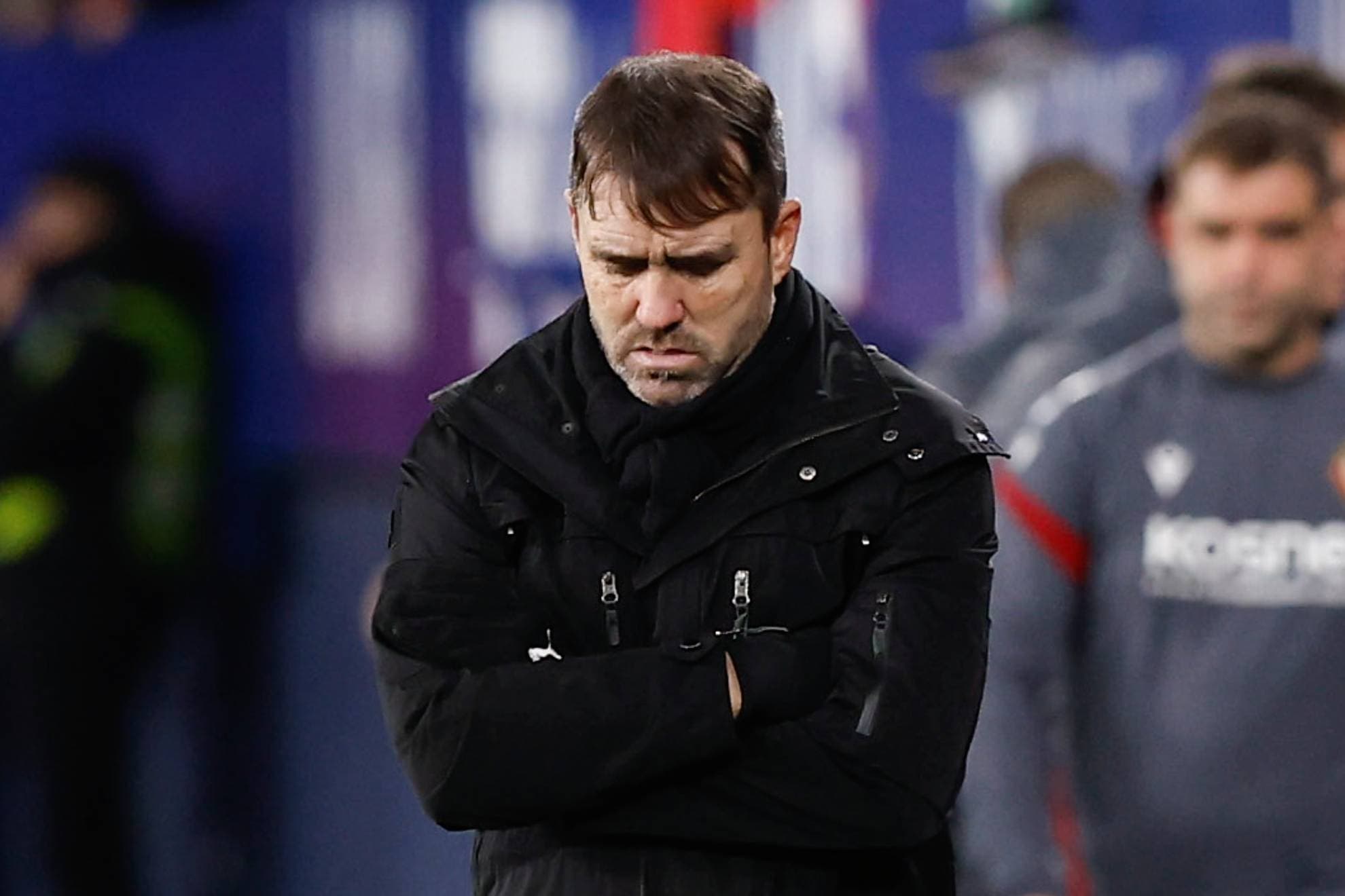 El técnico argentino del Alavés, Eduardo Coudet, durante el encuentro ante Osasuna.