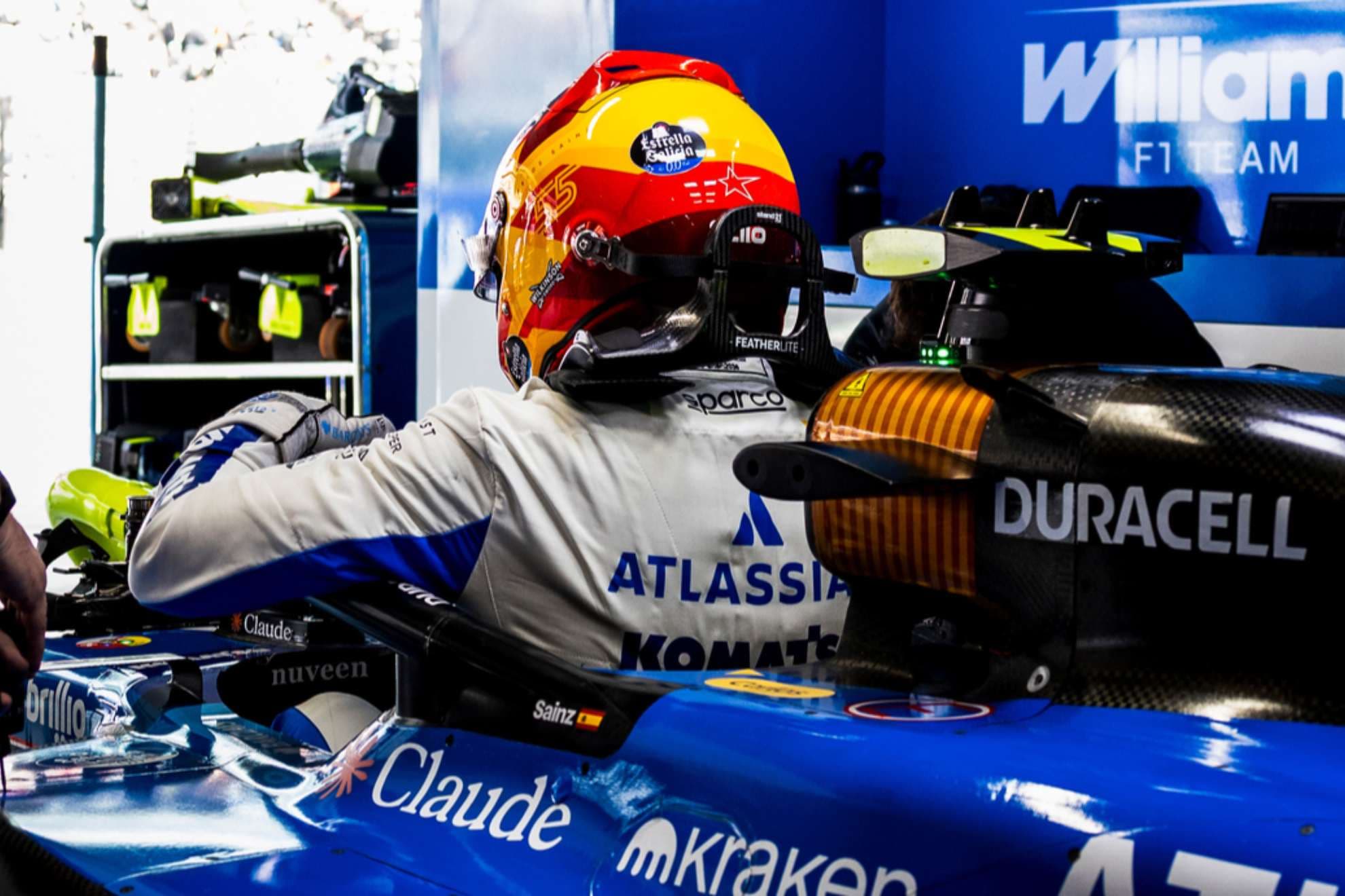 Carlos Sainz, antes de la carrera en el GP de Japón.