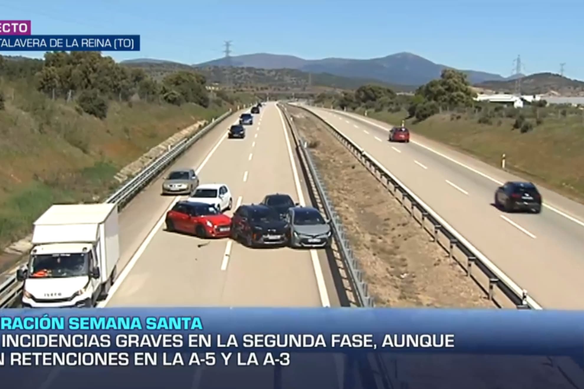 Momento del accidente múltiple en Talavera de la Reina en sentido Badajoz.