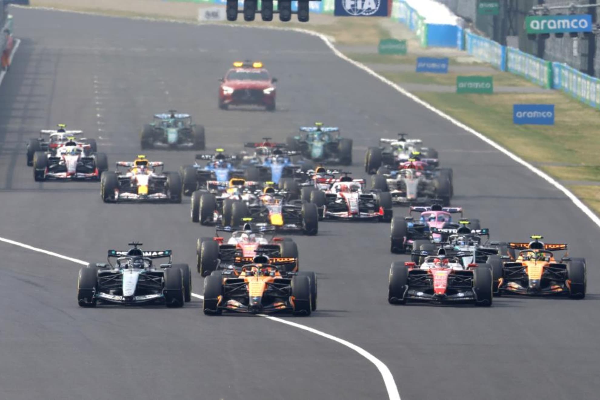 Salida del GP de Japón.