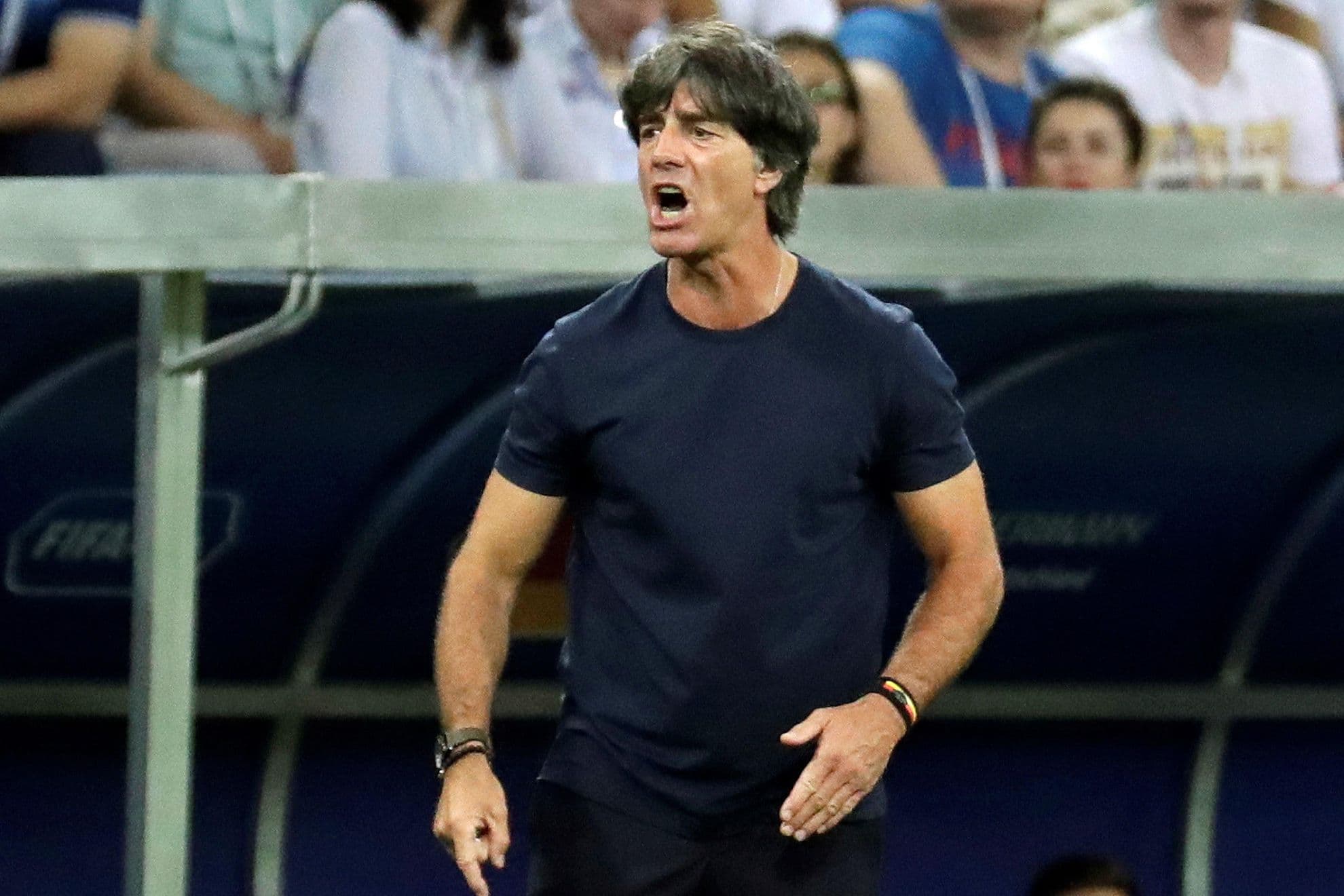 Joachim Löw, durante un partido dirigiendo a Alemania