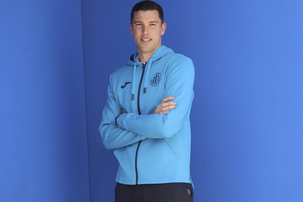 David Soria posando para Marca.