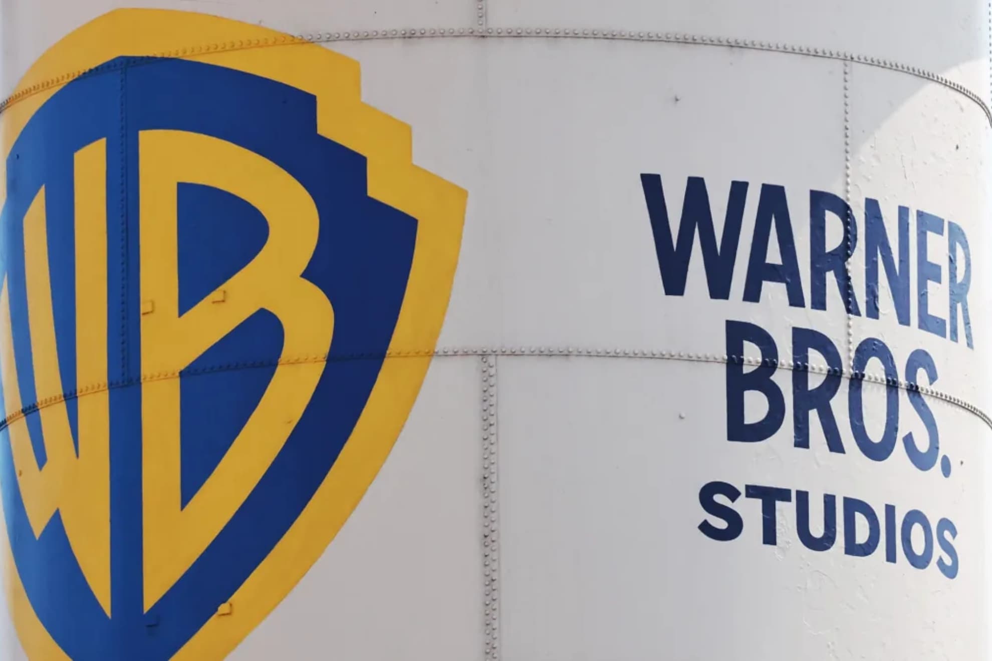 Warner adquiere Paramount