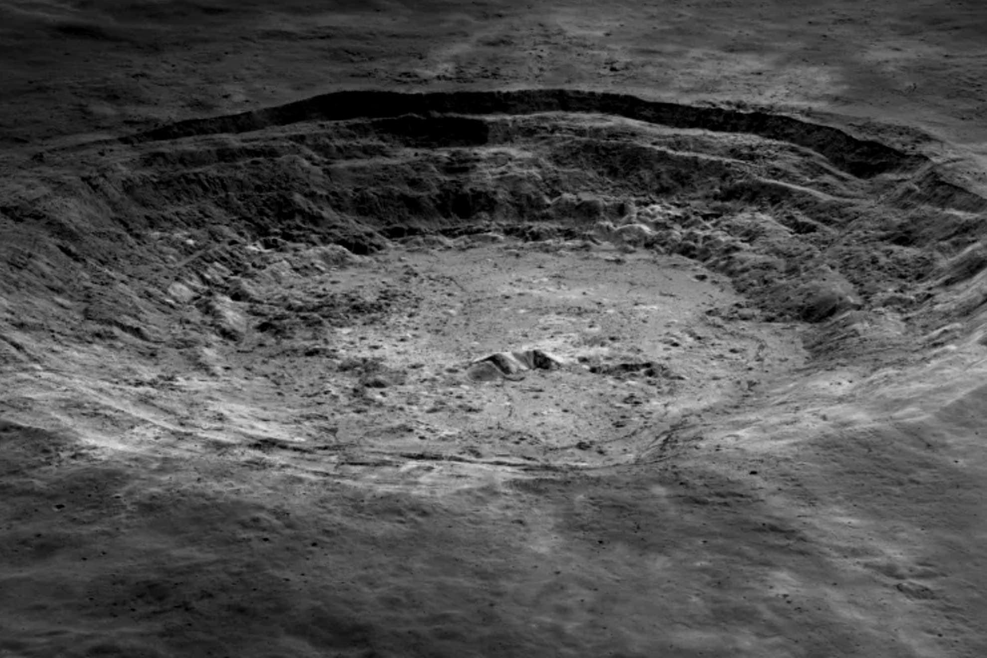 Cráter en la cara oculta de la Luna