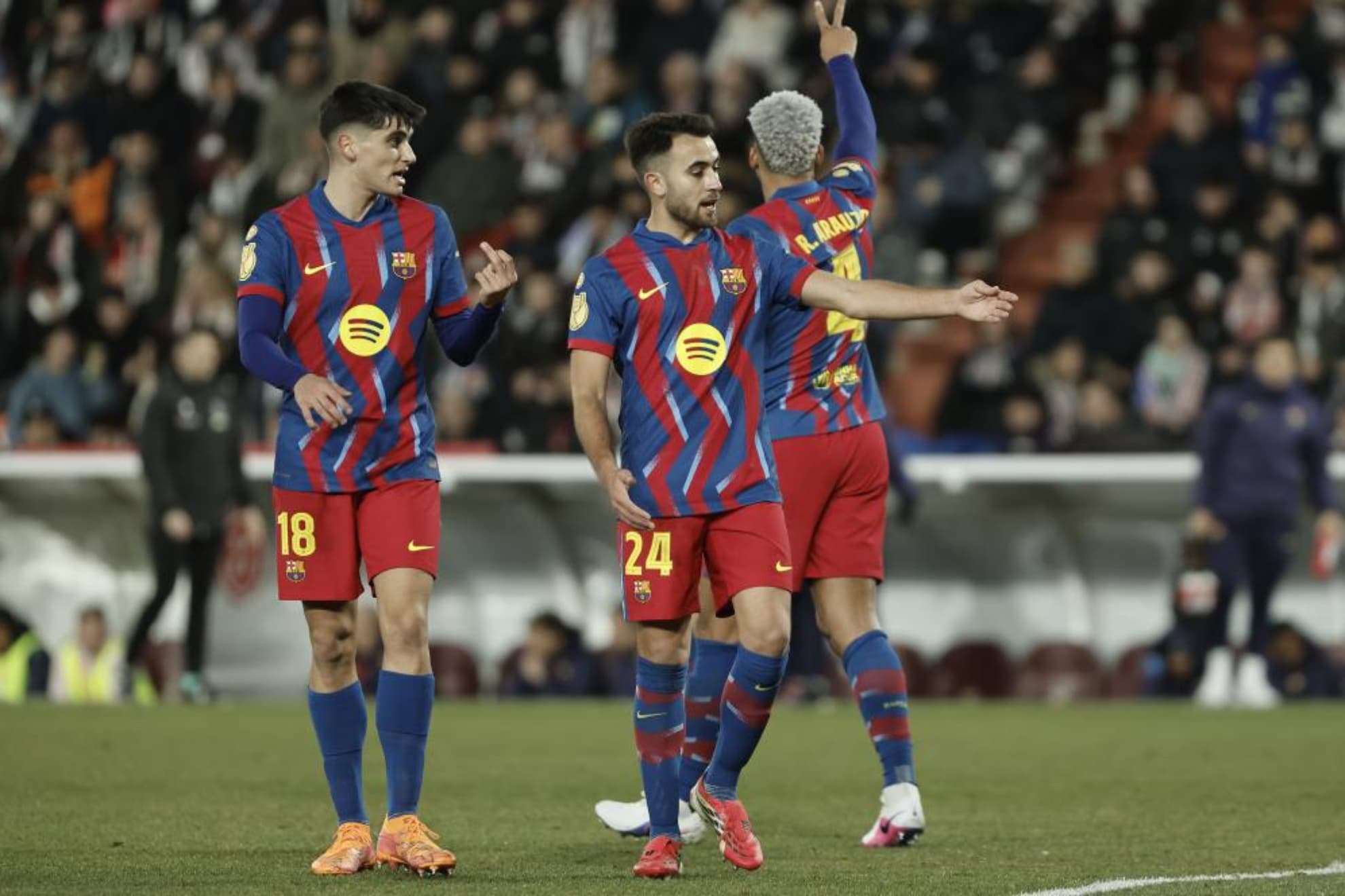 Gerard Martín, Eric y Araujo.