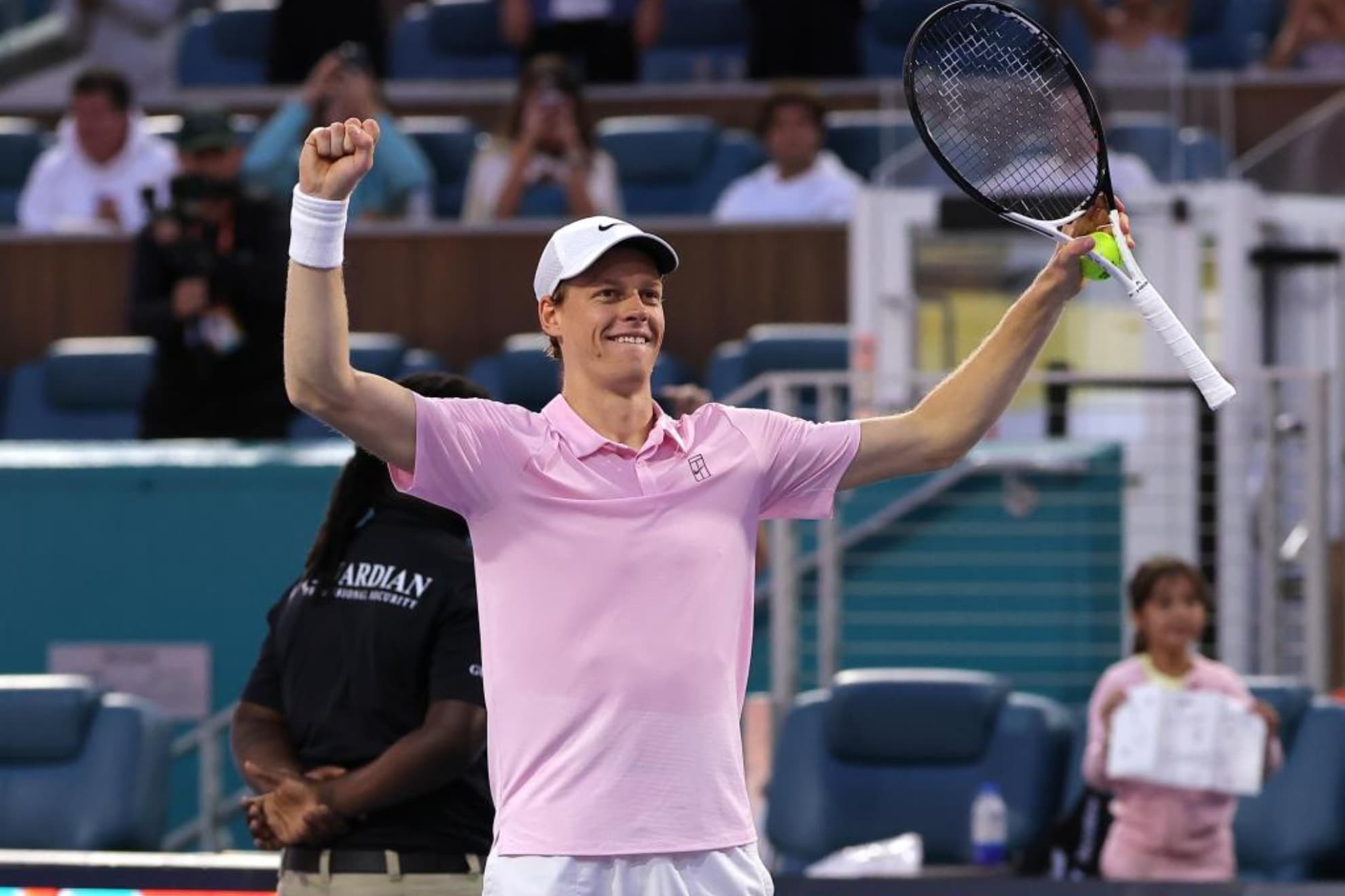 Jannik Sinner, tras ganar a Jiri Lehecka  en la final de Miami.