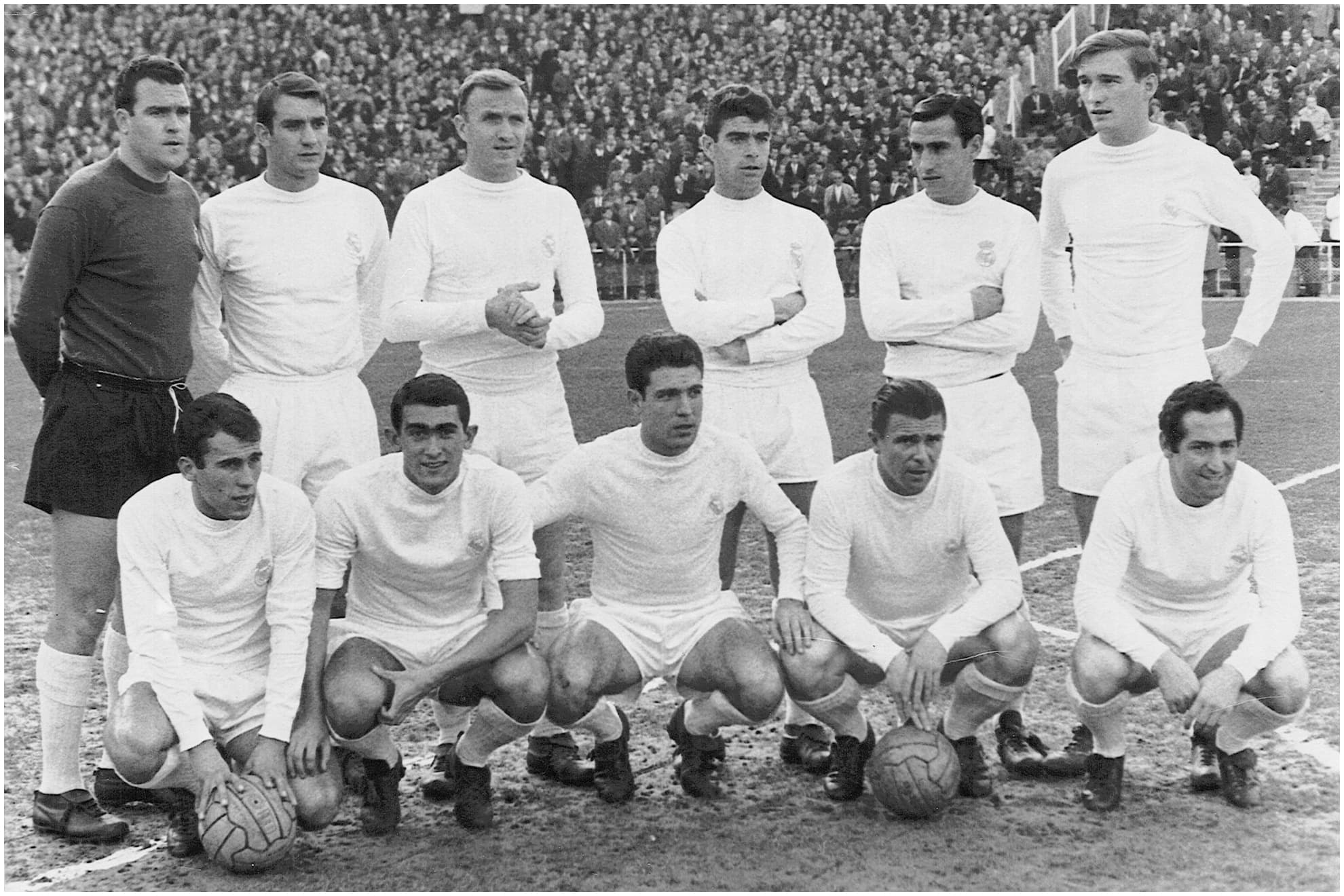 Un once del RM 64-64: BETANCORT, MIERA, SANTAMARIA, SANCHÍS, FELIX RUIZ, ZOCO, Y AMANCIO, PIRRI, GROSSO, PUSKAS Y GENTO