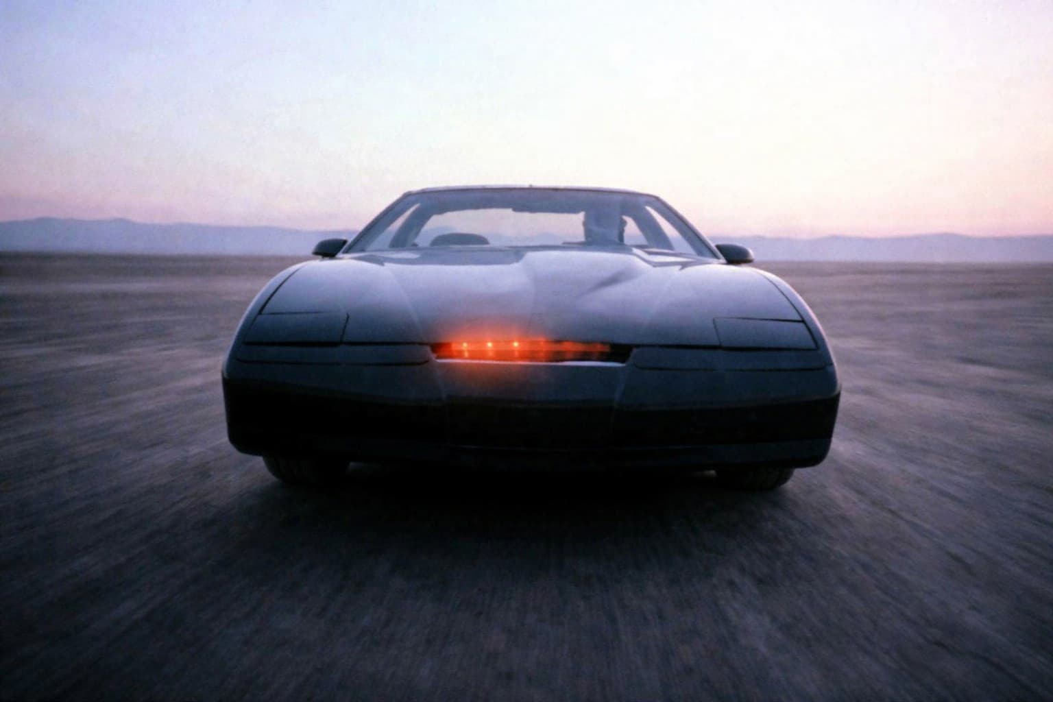 La carátula de la serie ya daba todo el protagonismo al coche.