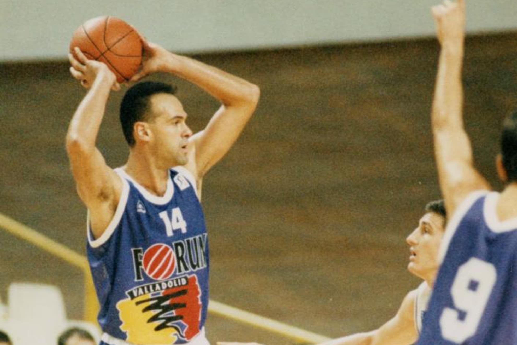 El brasileño Oscar Schmidt, en un partido con el Forum