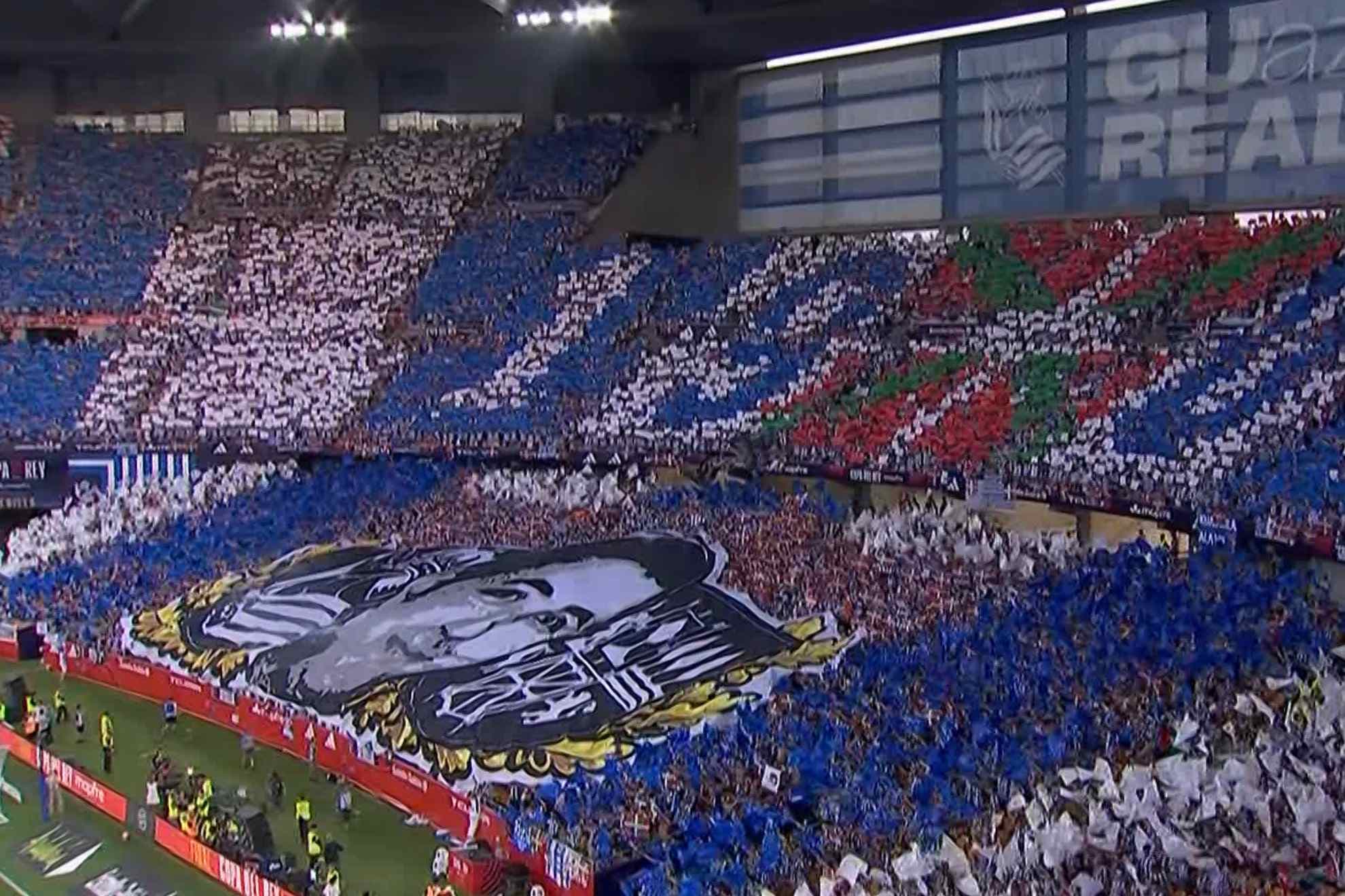 La afición de la Real, en La Cartuja.