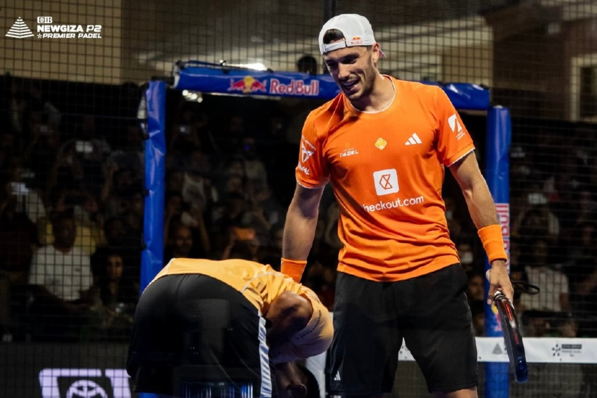 Chingotto y Galán celebran un punto en la final de Newgiza.