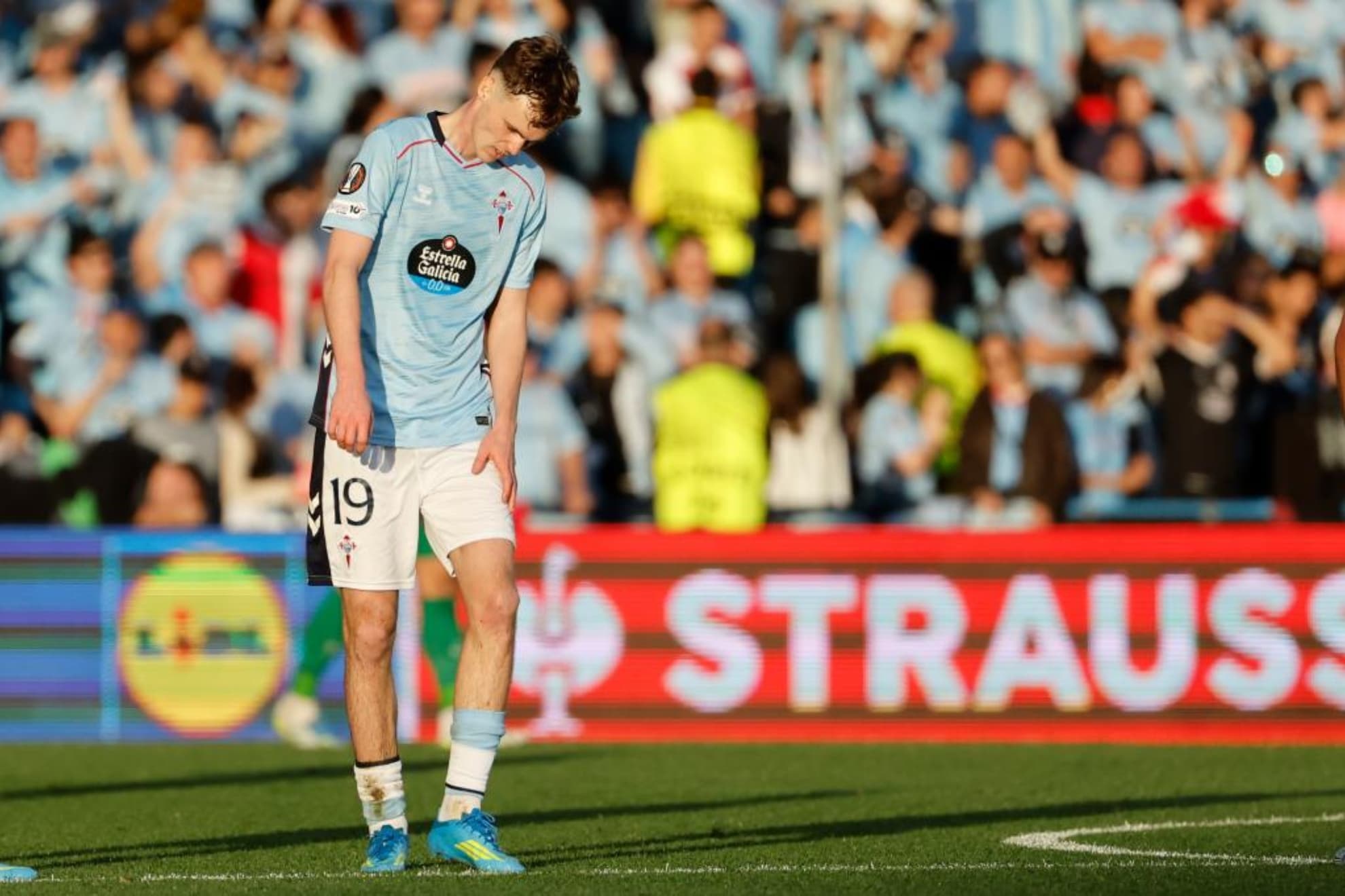 Swedberg, cabizbajo en el encuentro de vuelta ante el Friburgo.