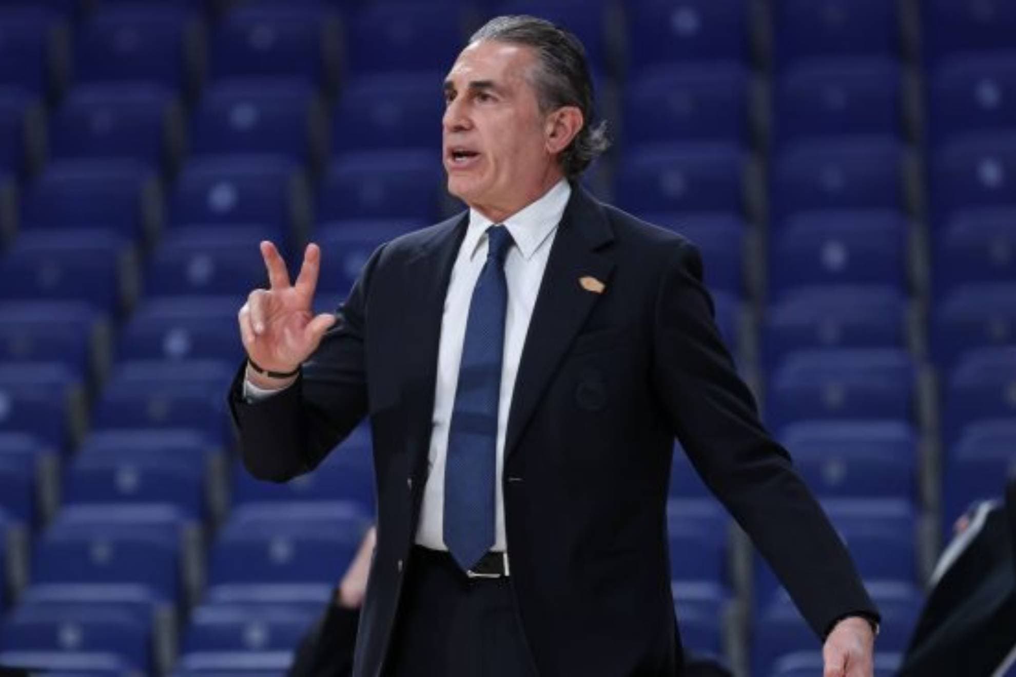 Sergio Scariolo, durante el partido a puerta cerrada ante el Hapoel Tel Aviv.