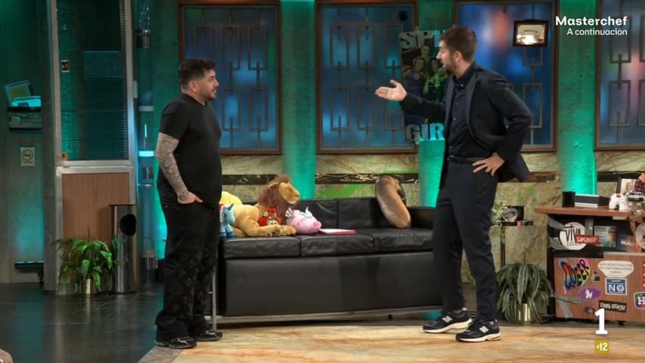 Diego Maradona Jr. y David Broncano, en 'La Revuelta'.