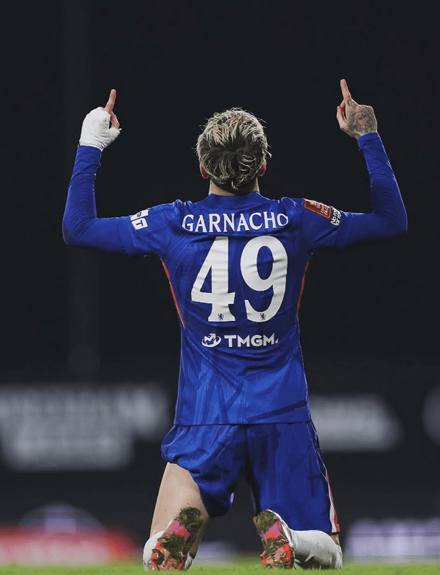 La maldición inglesa del madrileño Garnacho: "Se le subió rápido el ego y su actitud fue vergonzosa"