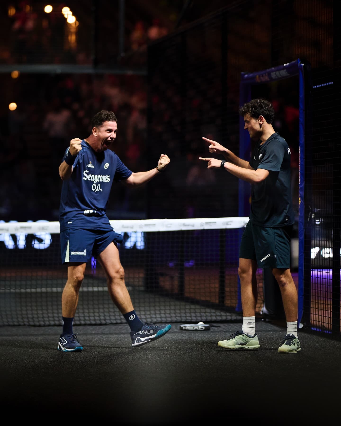 Paquito y Fran celebrando la victoria.