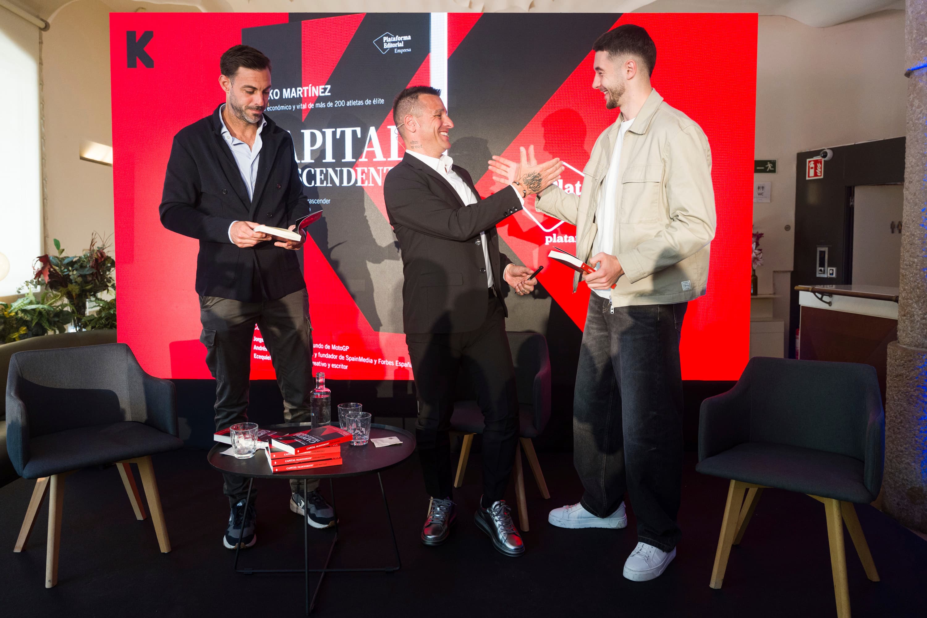 Keko Martínez, en la presentación con Joan García y Marcel Granollers.