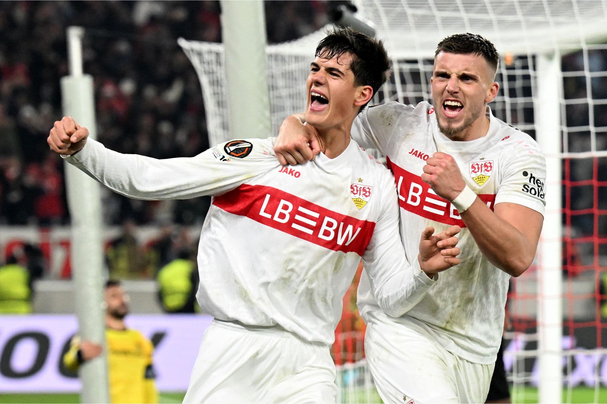 Chema Andrés celebra un gol con el Stuttgart