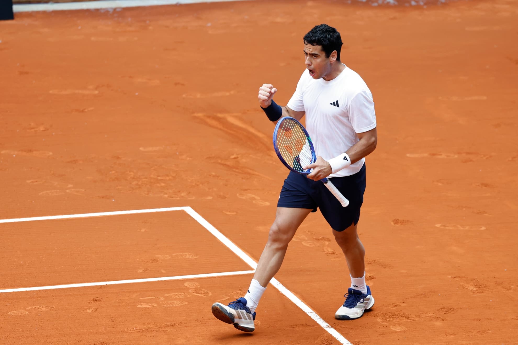 Munar celebra un punto.