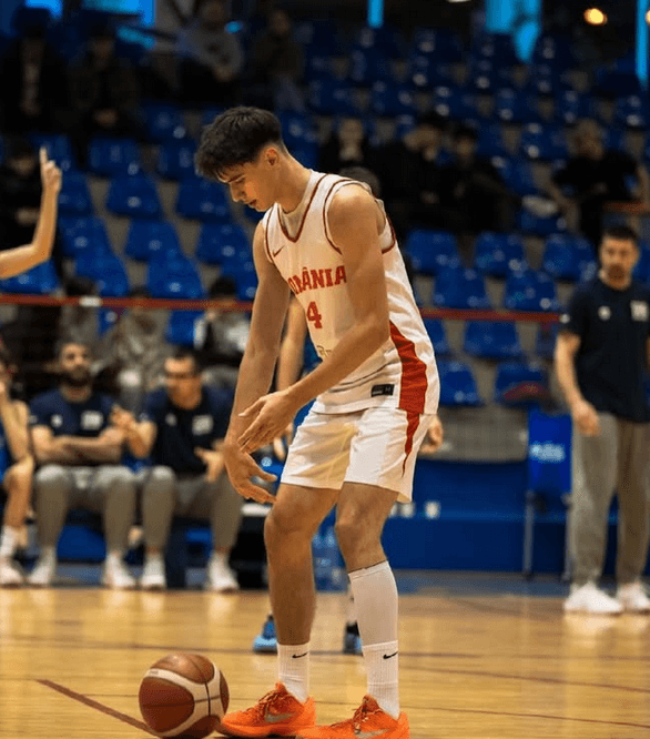 Sebi Lapuste, la némesis generacional de Rhys Robinson: juega en San Blas y con 15 años seduce a los grandes