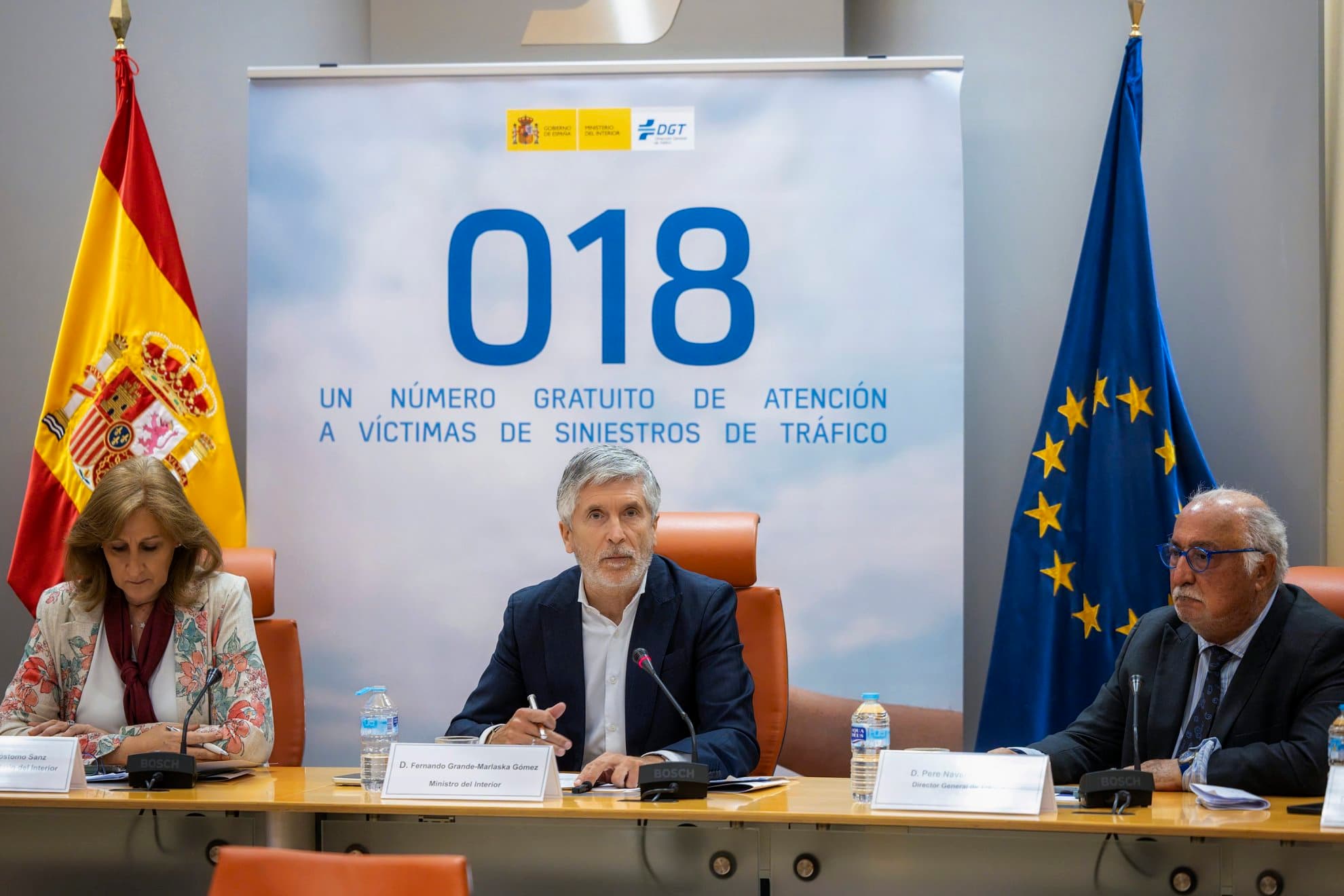 Grande-Marlaska, presidiendo la presentación del nuevo servicio de atención telefónica.