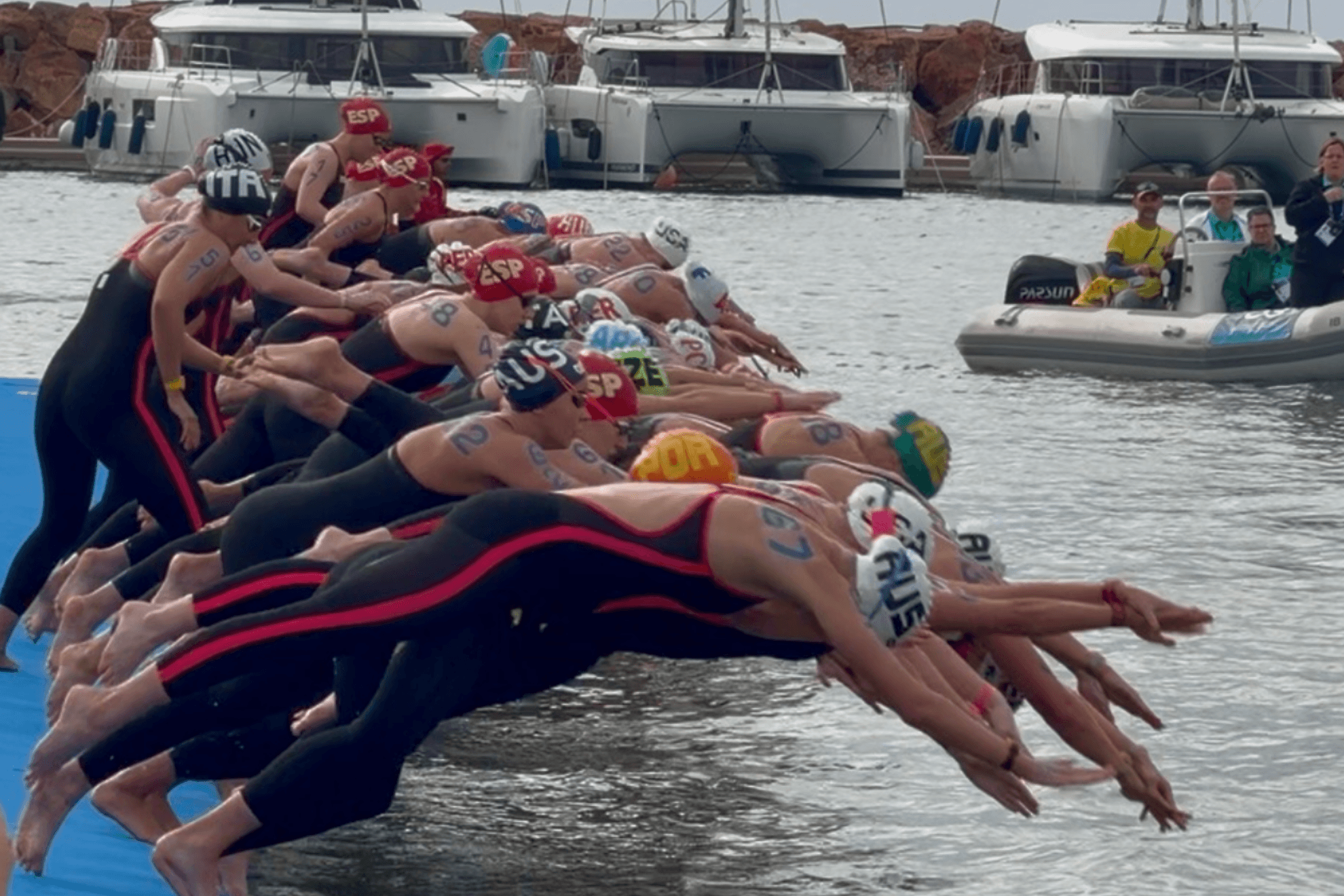 Inicio 10K femenino Copa del Mundo Aguas Abiertas Ibiza 2026