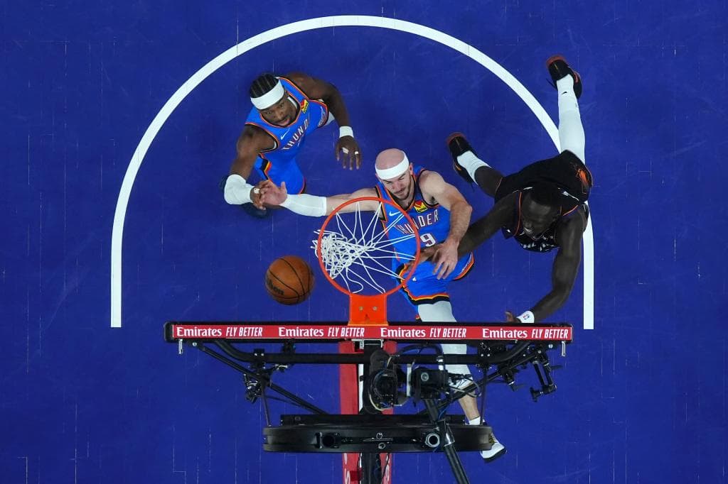 26 04 01 45 178529926