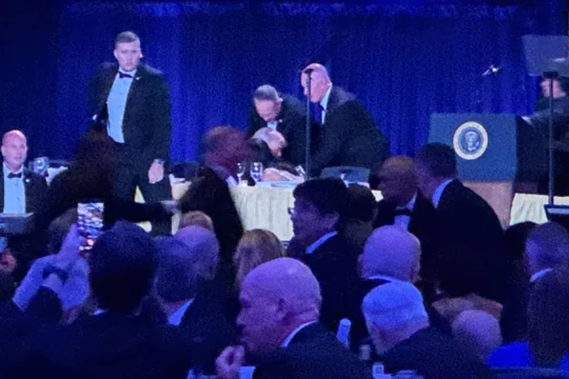 Trump sobrevive a otro intento de atentado en la cena de corresponsales de la Casa Blanca