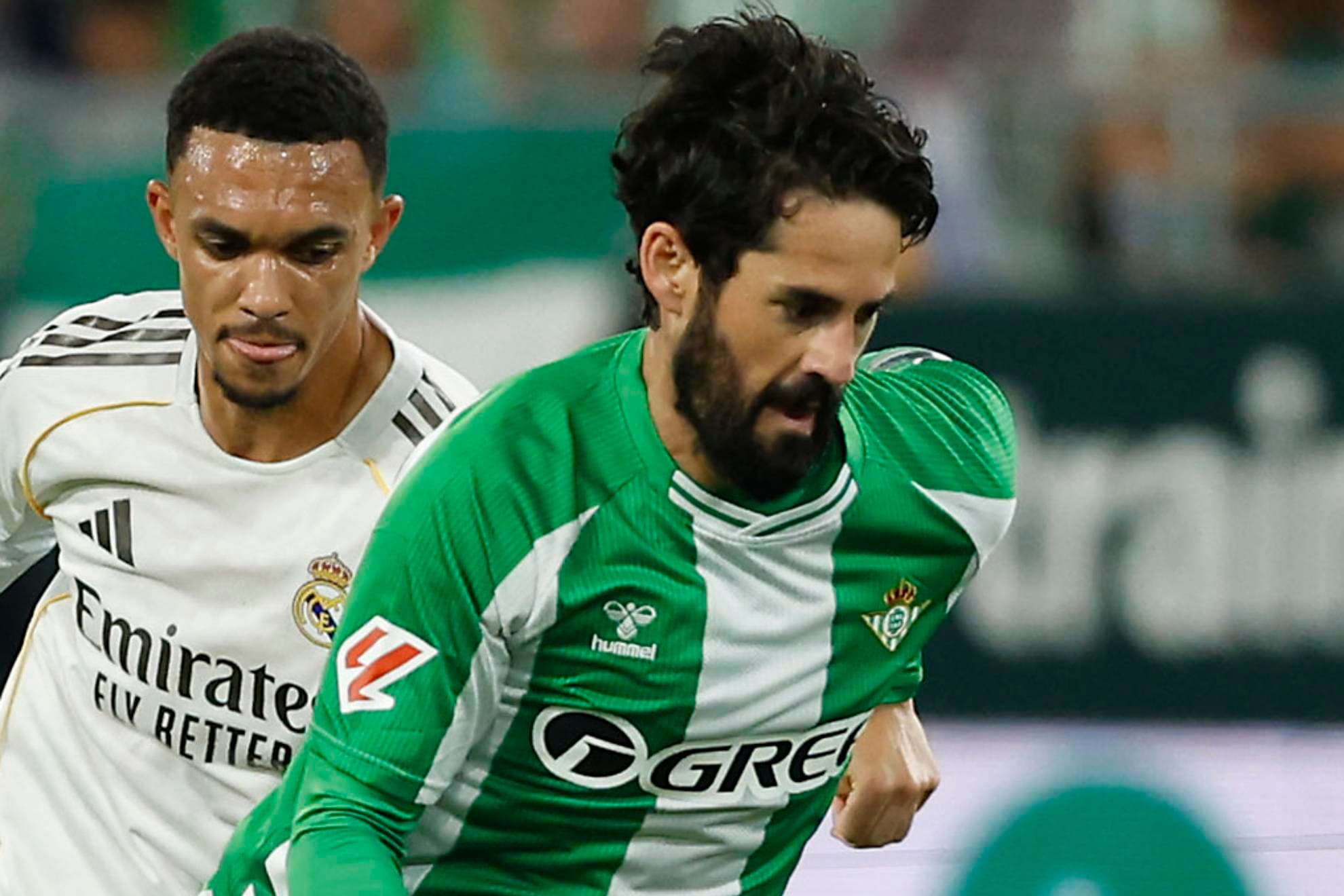 Isco Alarcón le exige al Betis que vete al periodista Leandro Iglesias de La Sexta: historia de una polémica