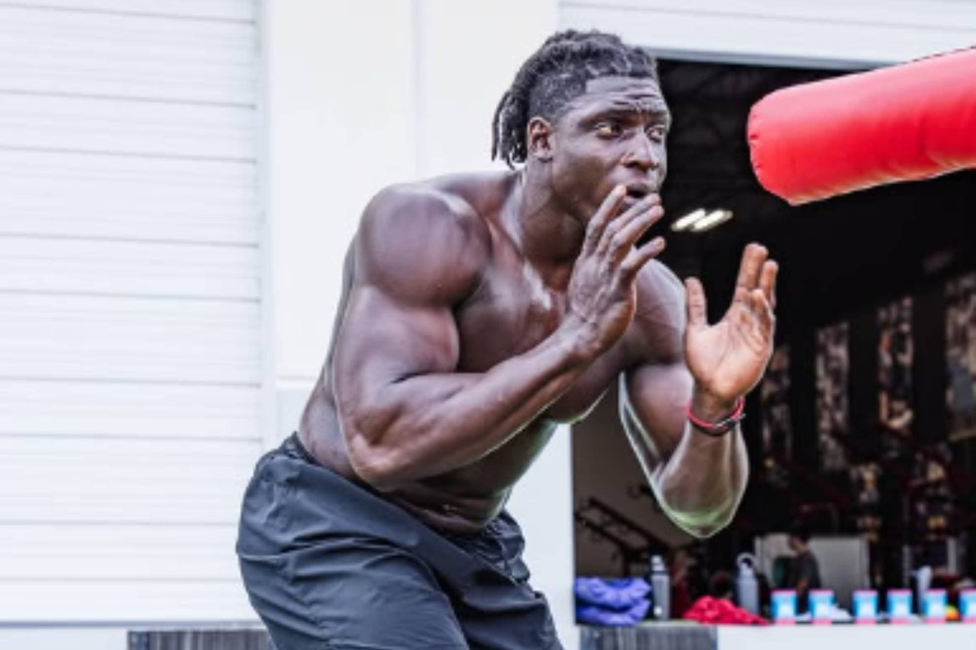 Uar Bernard, entrenando.