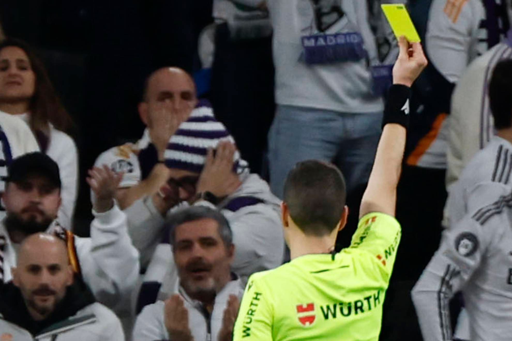 La nueva norma sobre las tarjetas que revolucionaría el Mundial: la FIFA estudia una particular amnistía