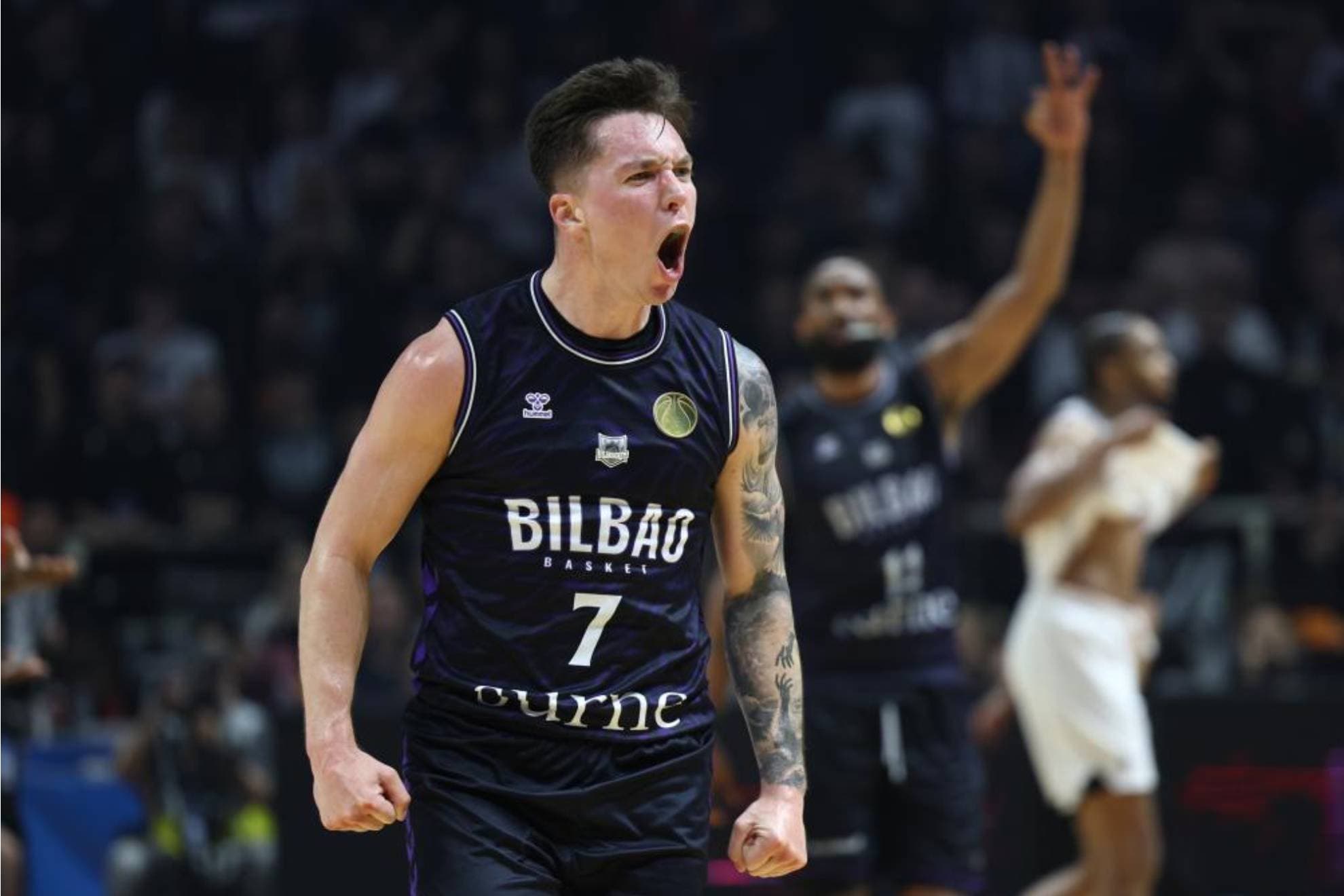 Justin Jaworski celebra una acción en el partido de ida en Grecia de la semana pasada.