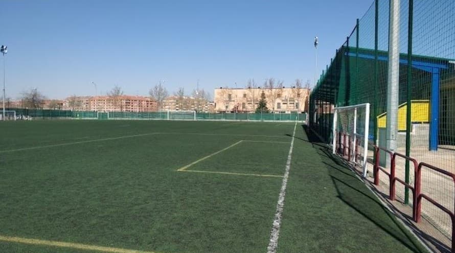 Imagen del campo de La Estrella, feudo del Peña Balsamaiso