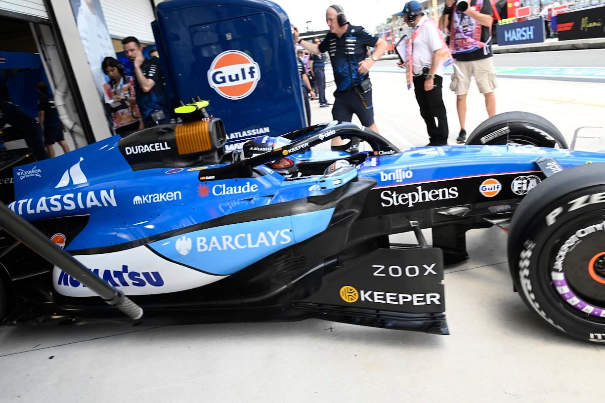 Carlos Sainz, con el FW48 actualizado en Miami
