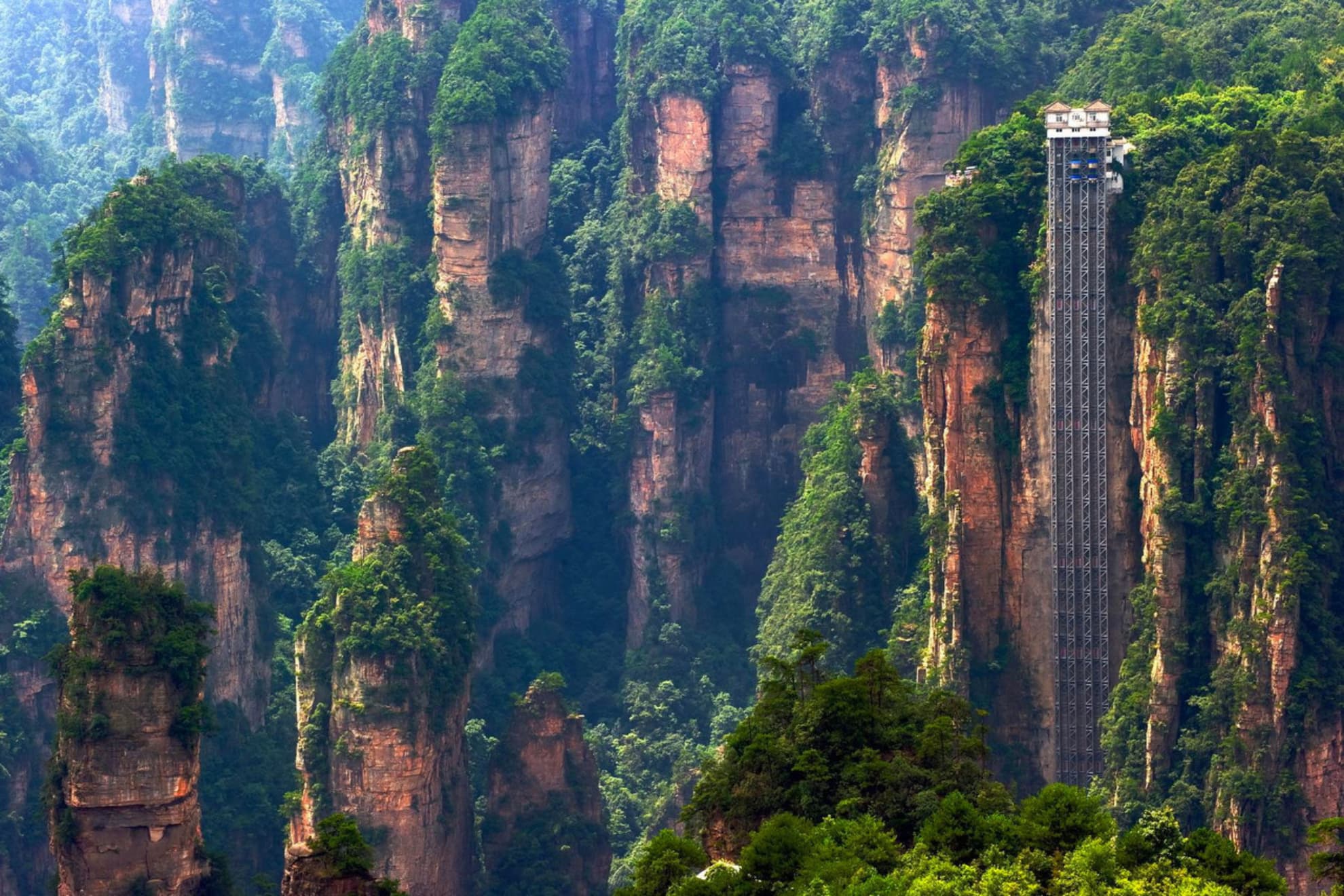 Bailong Elevator
