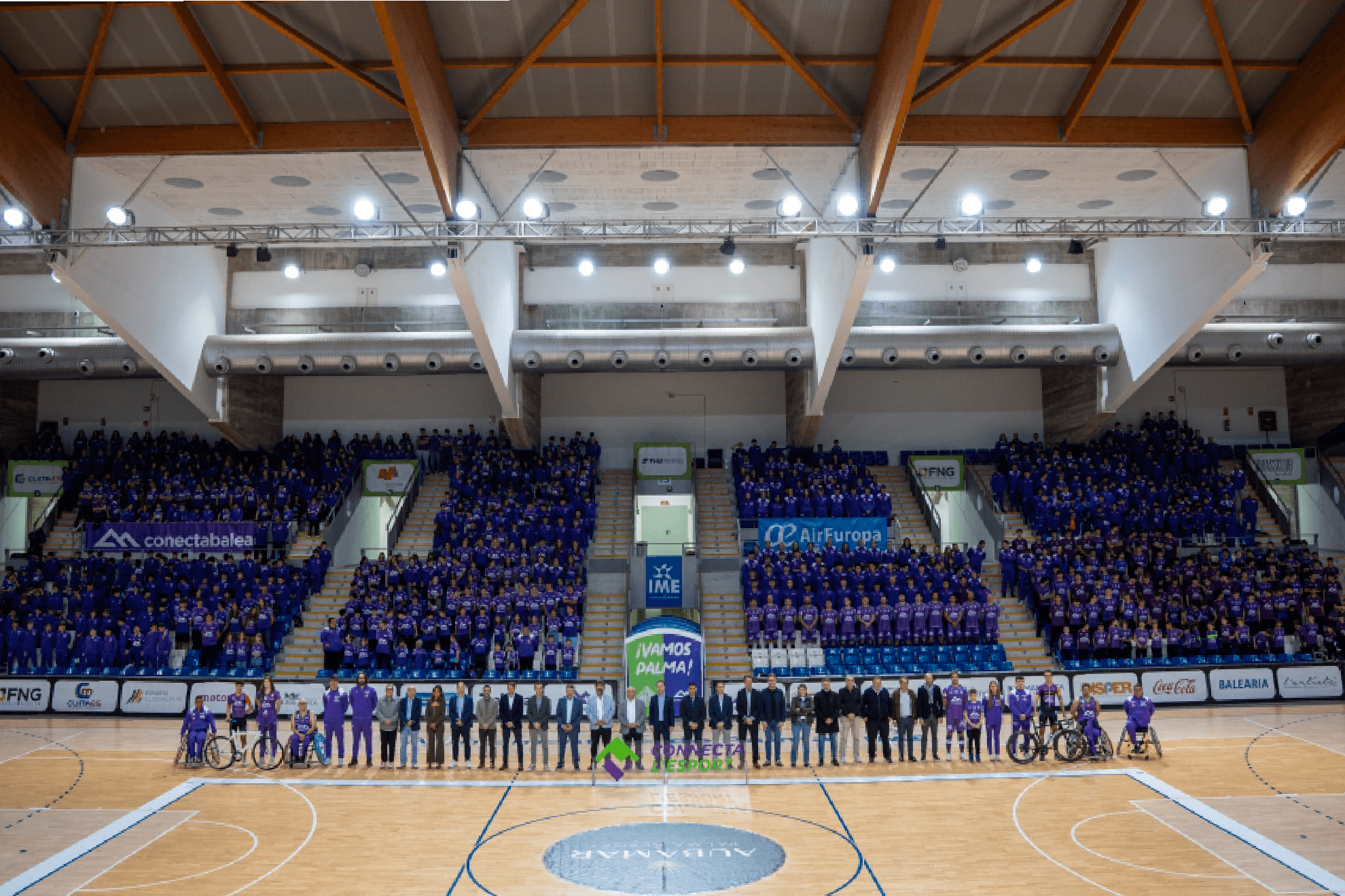 Palma Futsal posa en su pabellón