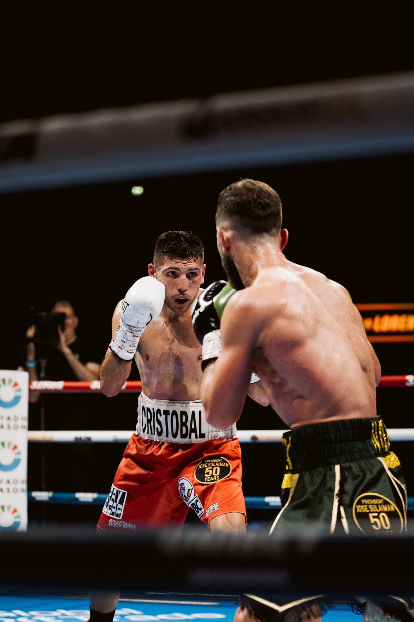 Cristóbal Lorente contra Nathaniel Collins 2.