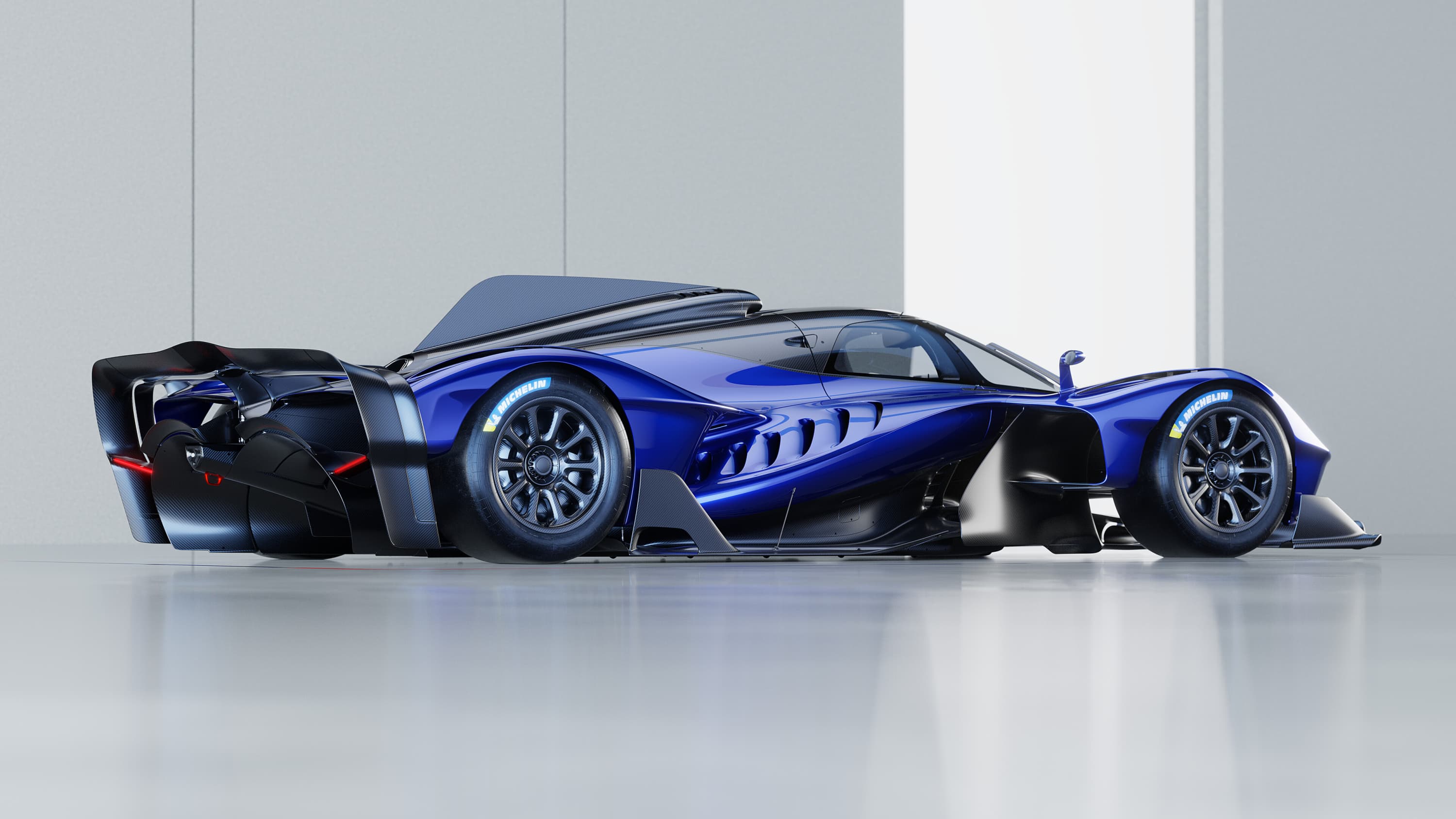 Como no puede ser de otra manera en una criatura de Newey, la aerodinámica es prioridad.