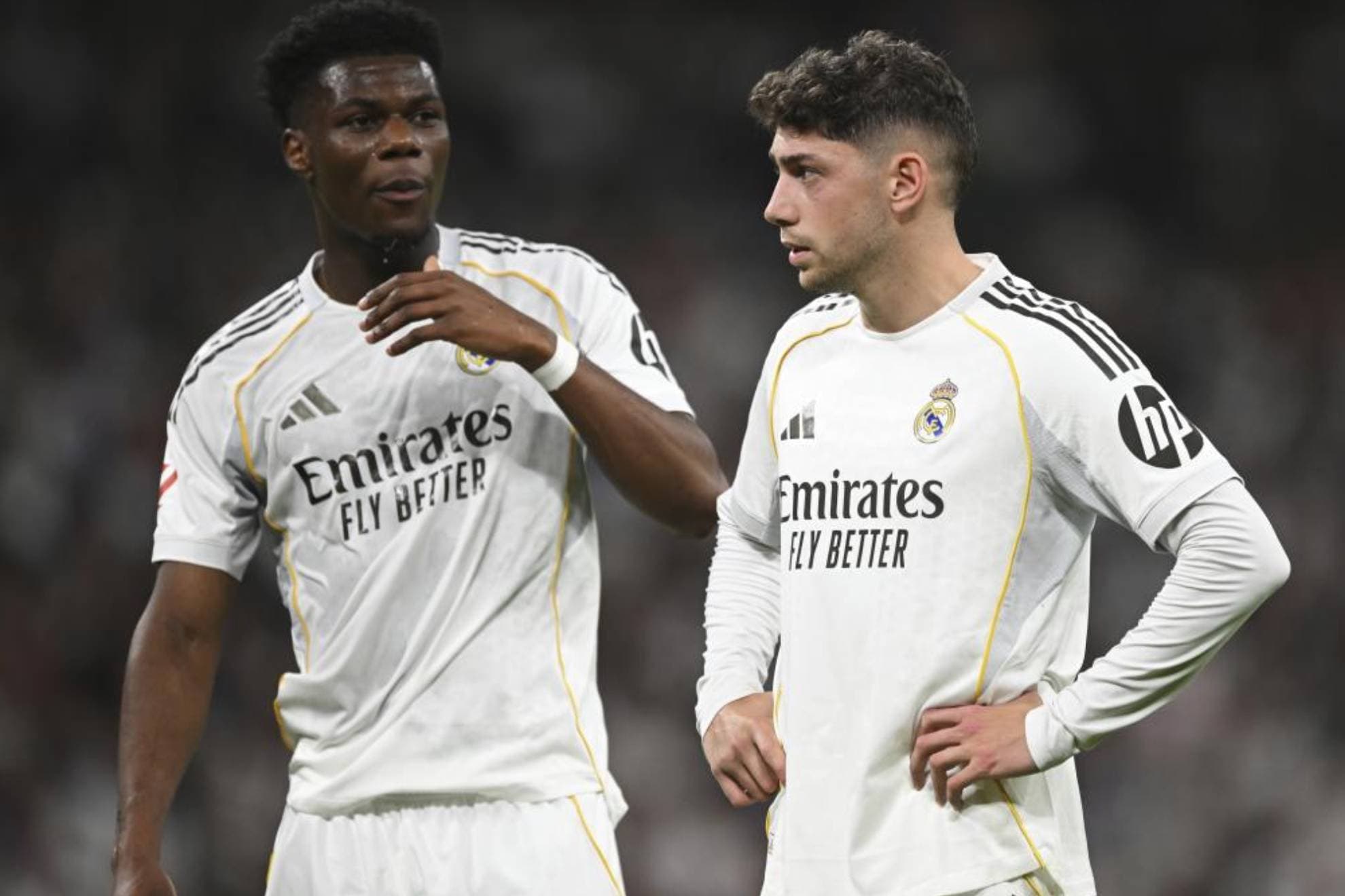 Valverde y Tchouaméni, en un partido con el Real Madrid.