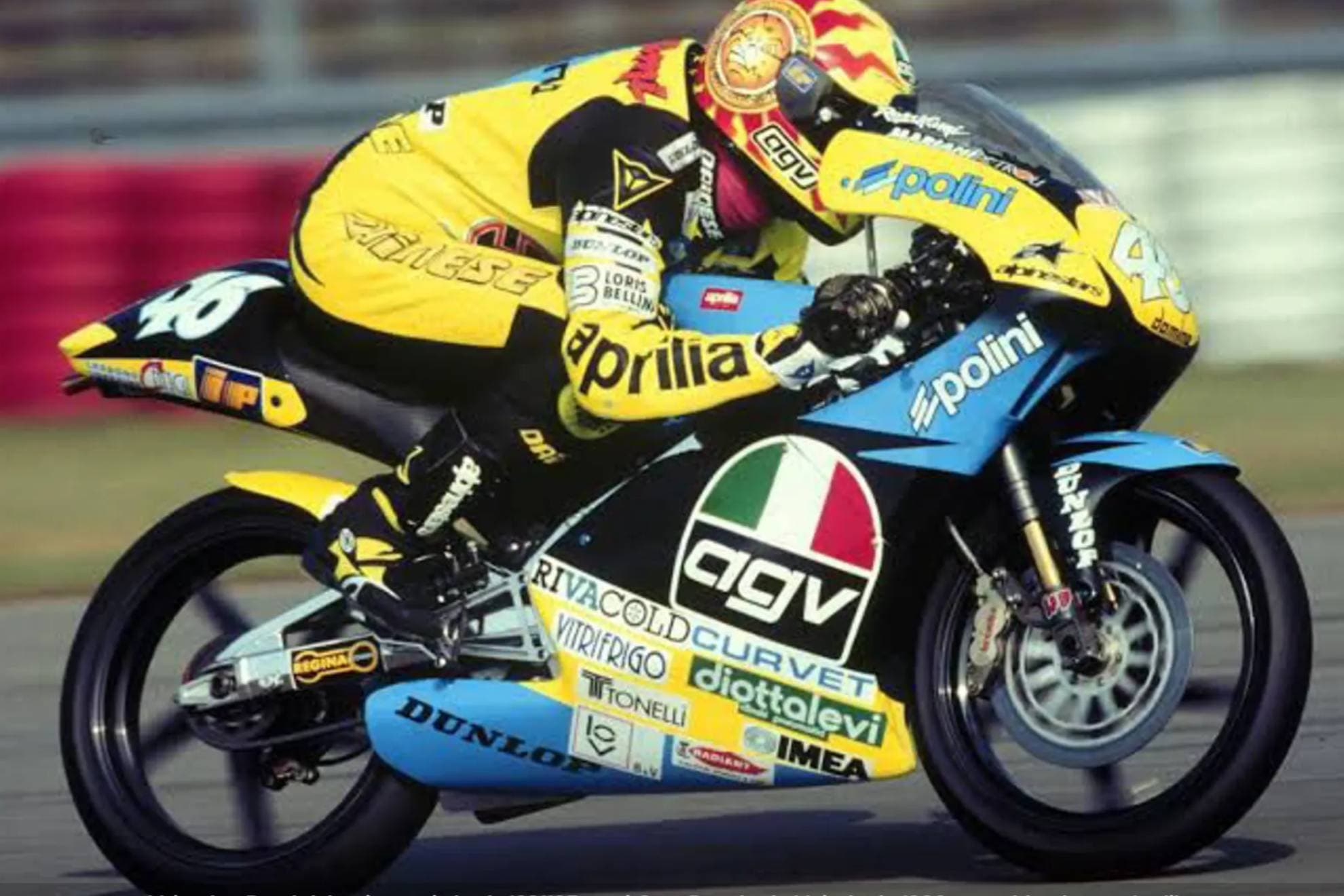 Rossi, encaminándose hacia su primera victoria.
