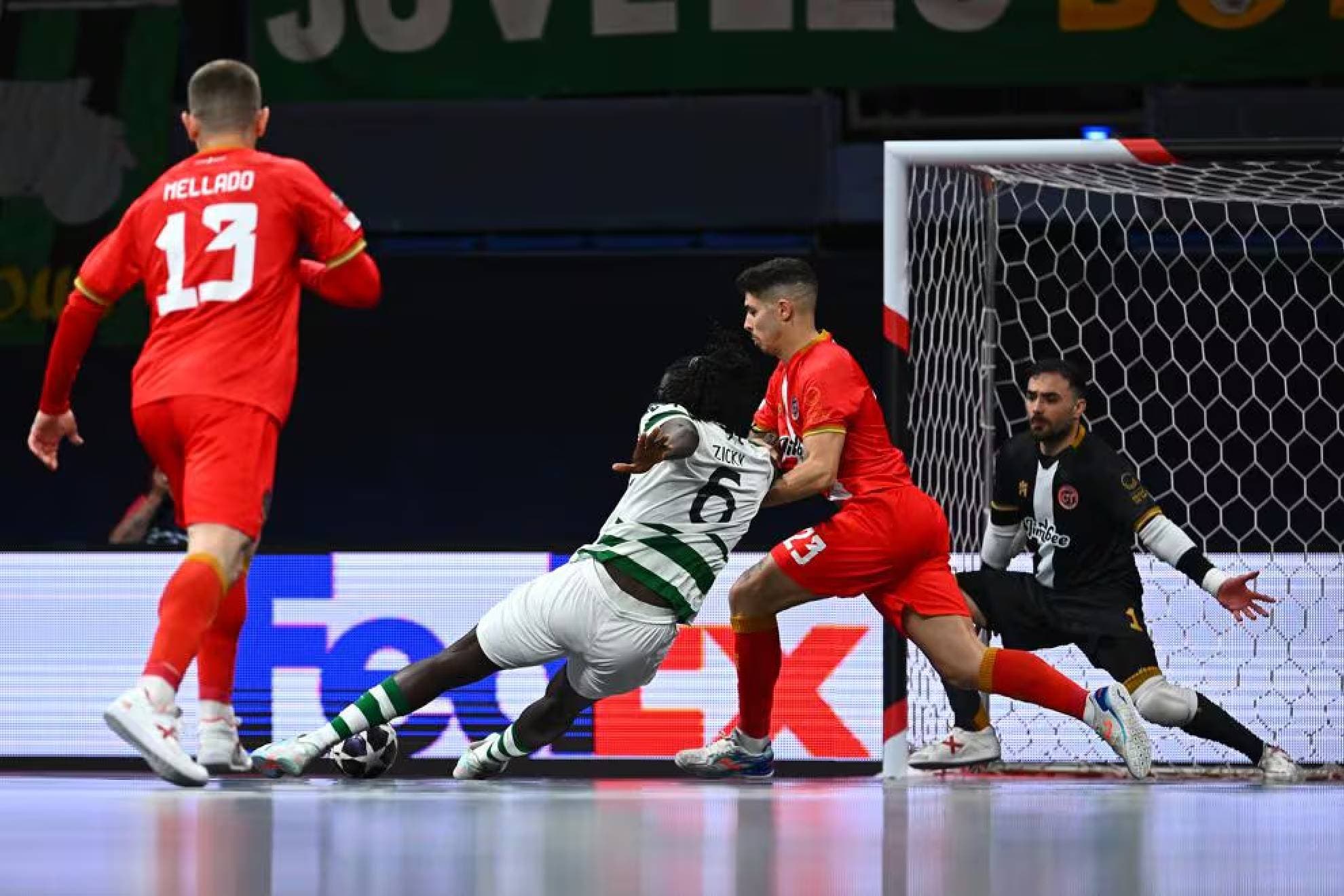 Zicky Té hizo el 2-1 en el que se lesión Chemi