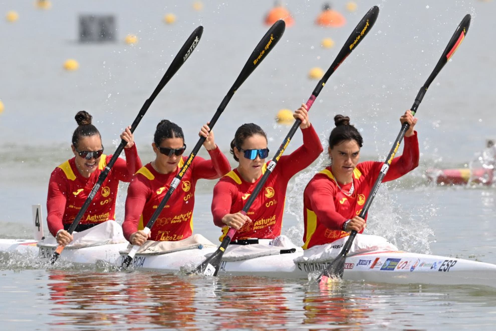 El K4 500 femenino en la Copa del Mundo de Szeged.