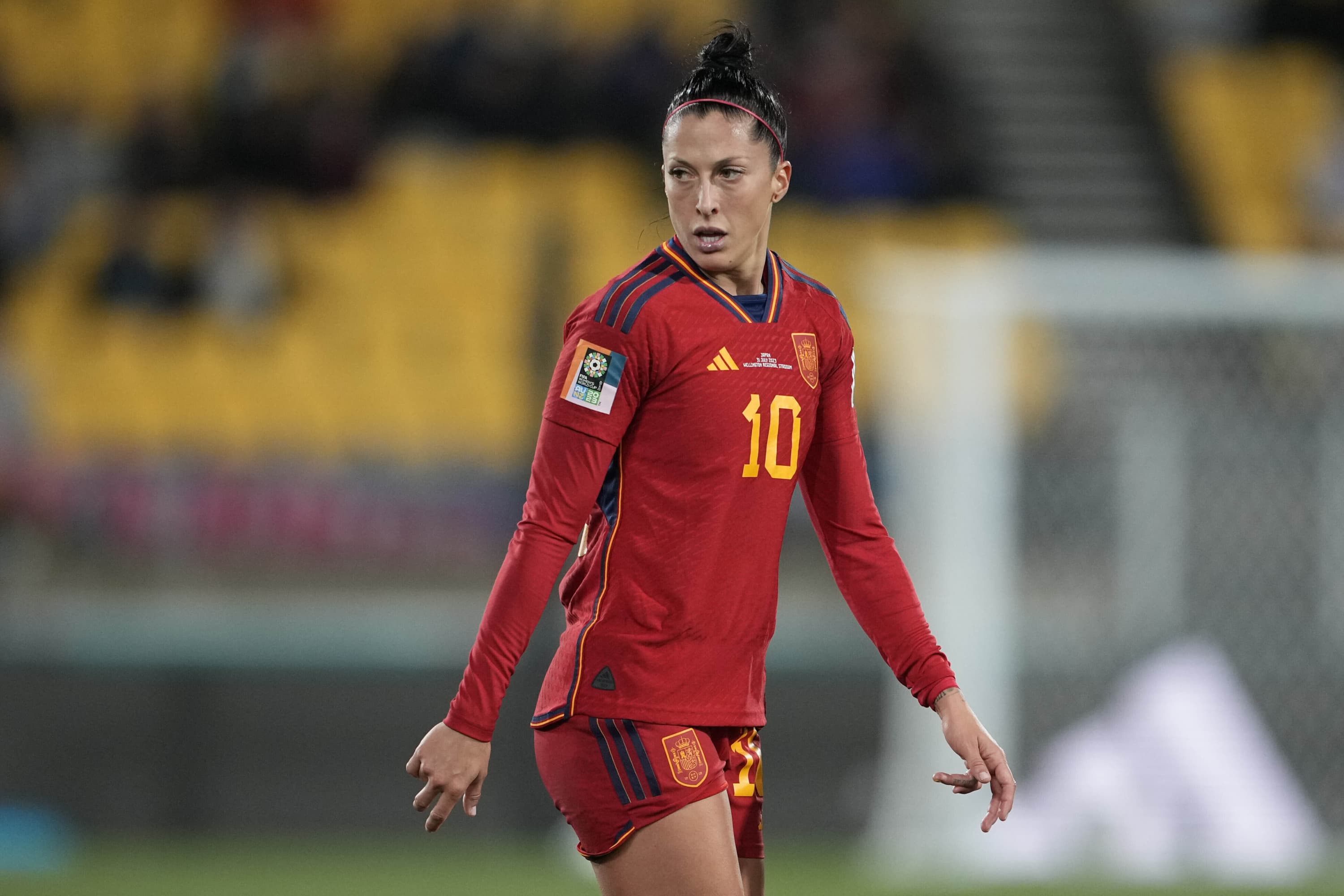 Jenni Hermoso en partido con la selección