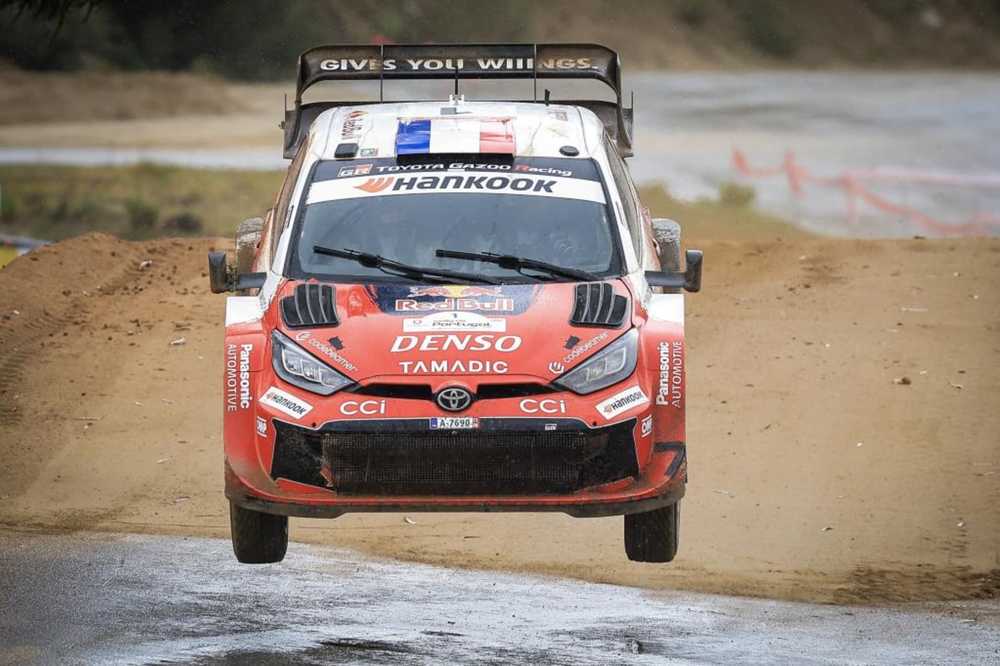 Ogier, en un salto.
