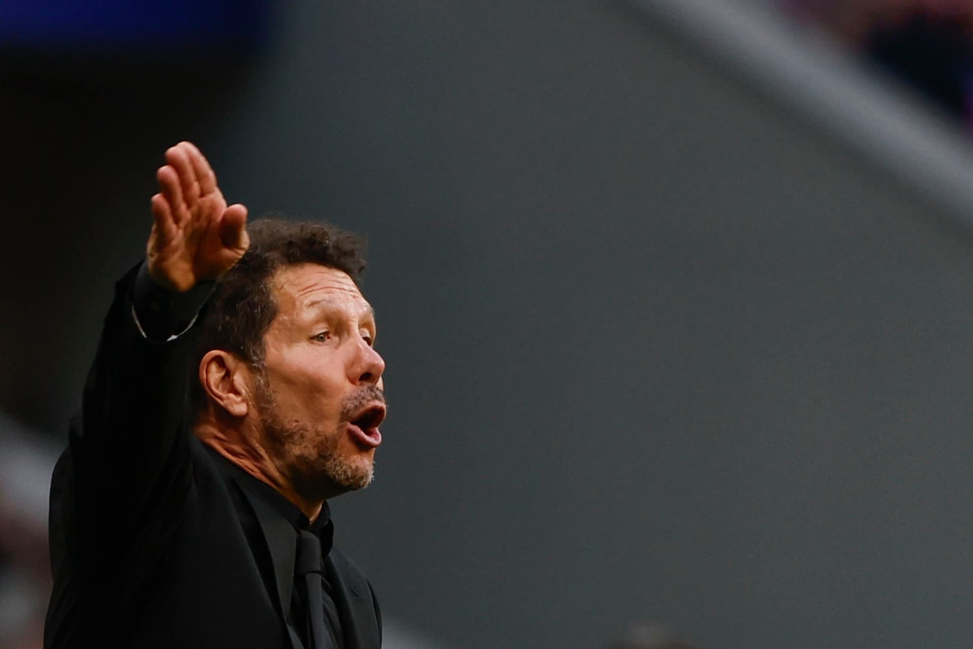 SIMEONE, DURANTE EL PARTIDO.